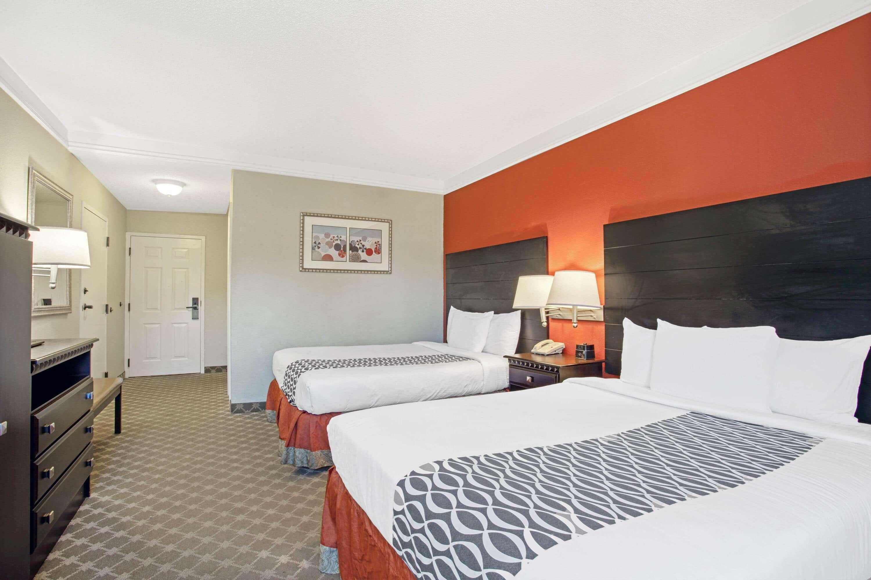 La Quinta By Wyndham Pcb Coastal Palms Hotel Upper Grand Lagoon Exterior photo
