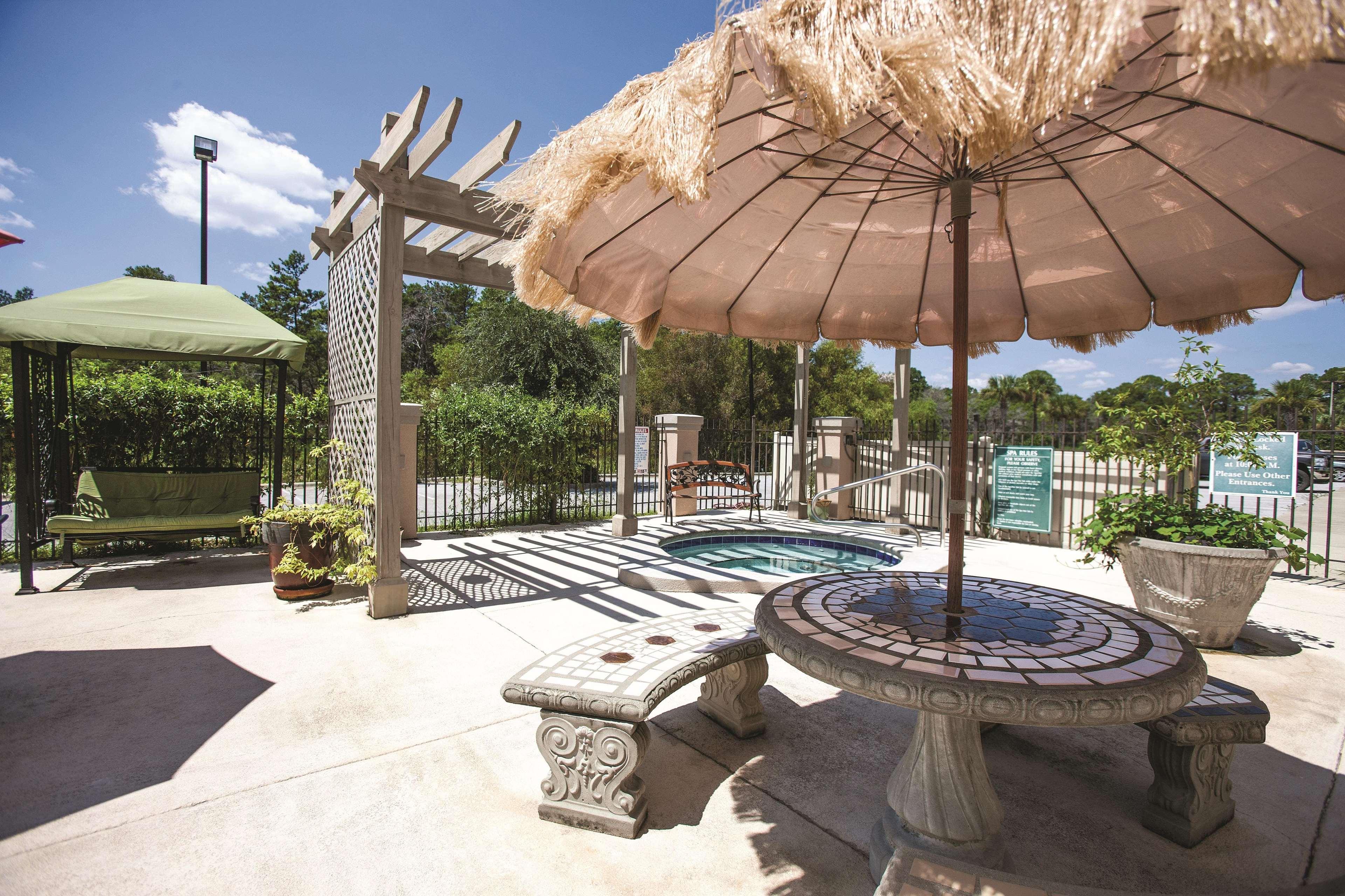 La Quinta By Wyndham Pcb Coastal Palms Hotel Upper Grand Lagoon Exterior photo